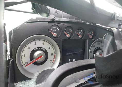 2010 Ford F-150 Fx2 Sport/Stx/Xl/Xlt z USA, uszkodzony, nr VIN 1FTEX1C88AKE04517